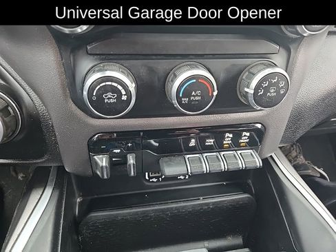 Used 2022 RAM 2500 Big Horn w/ Night Edition image 10