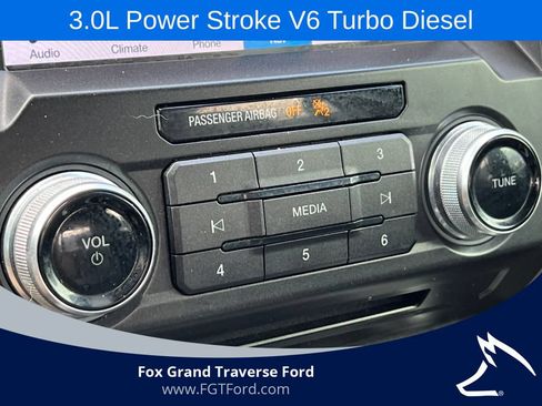 Certified 2018 Ford F150 Lariat w/ Equipment Group 502A Luxury AWD/4WD image 27