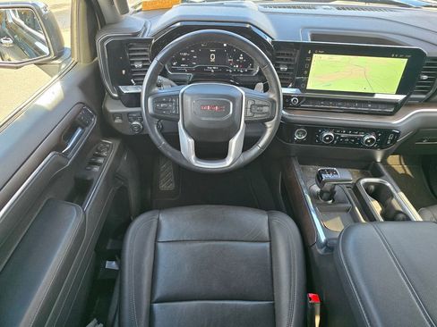 Used 2023 GMC Sierra 1500 SLT w/ SLT Convenience Package image 17