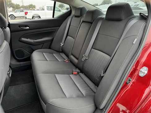 Used 2019 Nissan Altima 2.5 SV image 28