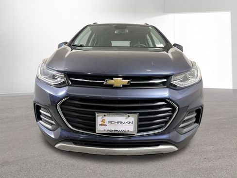 Used 2018 Chevrolet Trax LT w/ LT Convenience Package image 25