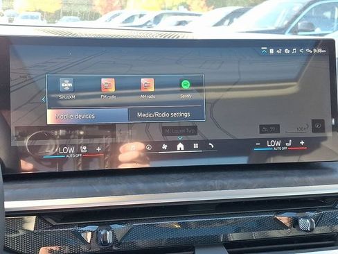 Used 2026 BMW X7 xDrive40i AWD/4WD image 17