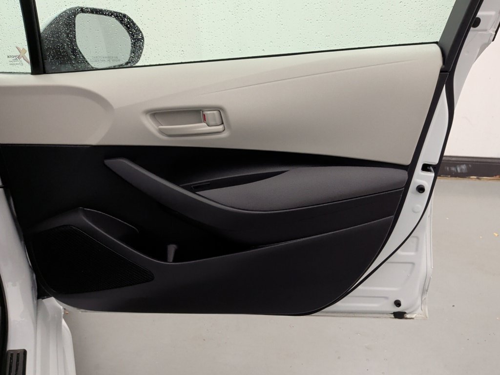 Used 2024 Toyota Corolla LE FWD image 14