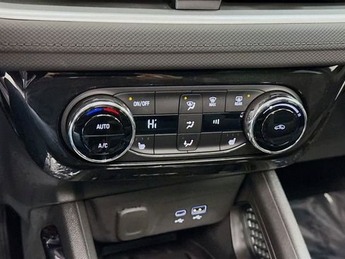 New 2026 Chevrolet TrailBlazer LT w/ Convenience Package image 18