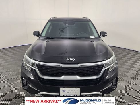 Used 2021 Kia Seltos SX w/ SX Sunroof Package AWD/4WD image 8
