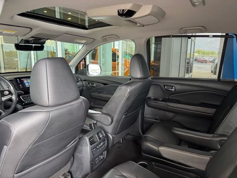 Used 2022 Honda Pilot Touring image 26