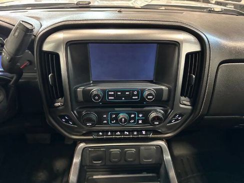 Used 2015 Chevrolet Silverado 2500 LTZ image 17