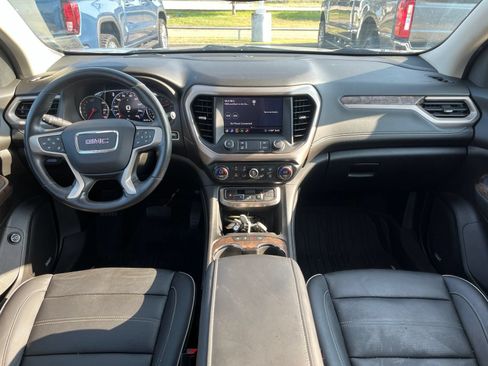 Used 2020 GMC Acadia Denali w/ LPO, Floor Liner Package FWD image 9