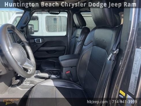 Used 2021 Jeep Wrangler Unlimited Sahara w/ Cold Weather Group image 8