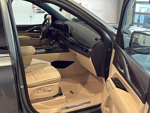 Used 2023 Cadillac Escalade ESV Premium Luxury w/ LPO, Floor Liner Package image 12