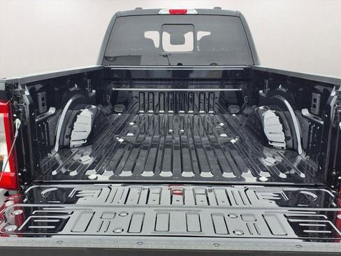 New 2026 Ford F250 XLT w/ FX4 Off-Road Package image 18