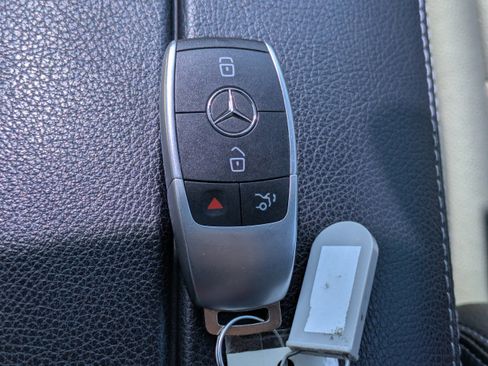 Certified 2019 Mercedes-Benz C 300 Sedan image 30