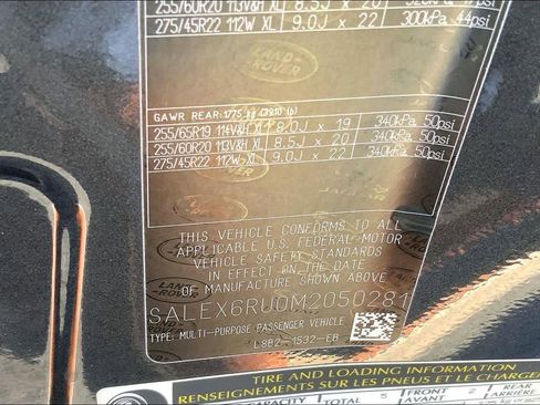 Used 2021 Land Rover Defender 90 X image 30