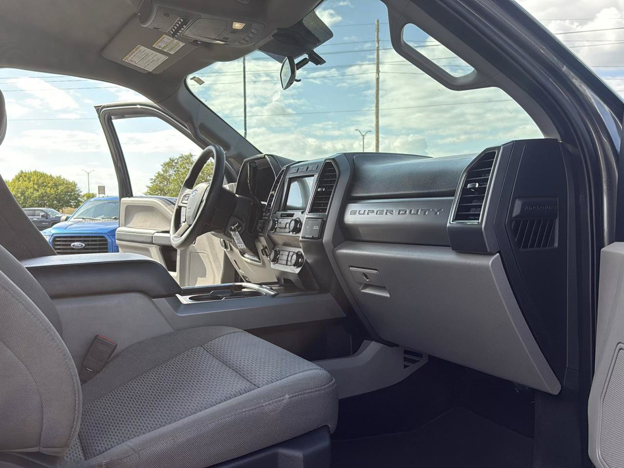 Used 2020 Ford F250 XLT w/ XLT Premium Package AWD/4WD image 29