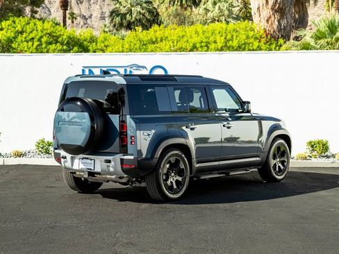 Used 2025 Land Rover Defender 110 S AWD/4WD image 6