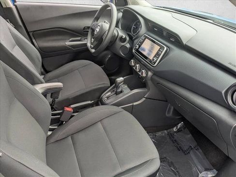 Used 2024 Nissan Kicks S FWD image 23