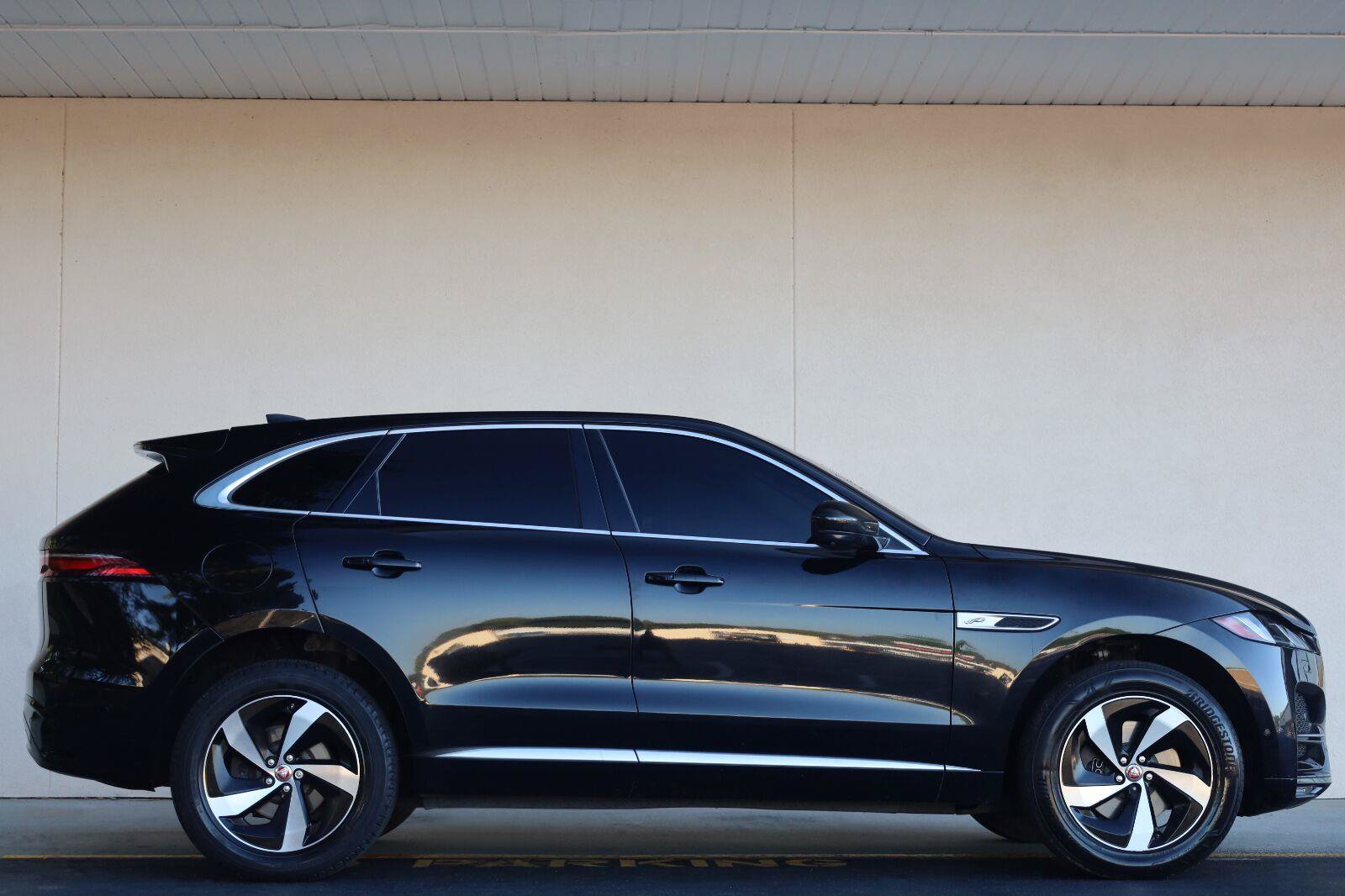 Used 2021 Jaguar F-PACE S AWD/4WD image 2