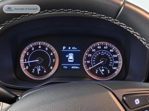Used 2021 Hyundai Venue SEL w/ Cargo Package FWD image 11