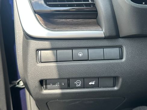 New 2026 Nissan Rogue Platinum AWD/4WD image 13