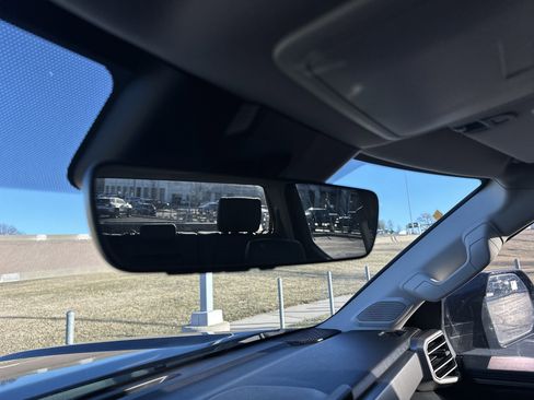 Used 2022 Toyota Tundra Limited image 27