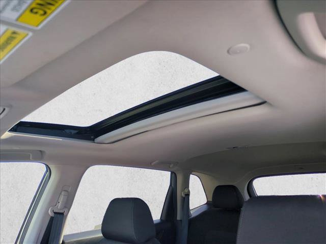 Used 2025 Honda CR-V EX image 15
