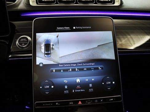 Used 2022 Mercedes-Benz S 580 4MATIC Sedan w/ Rear Seat Package image 27