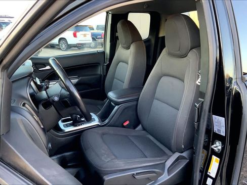 Used 2022 Chevrolet Colorado LT w/ Fleet Safety Package image 7