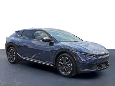 New 2025 Kia EV6 Light image 5