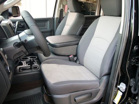 Used 2012 RAM 3500 ST w/ Chrome Appearance Group AWD/4WD image 22