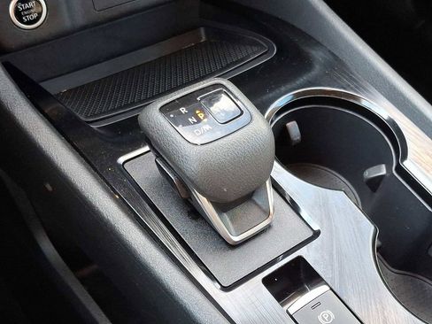 Used 2023 Nissan Rogue S image 21