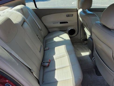 Used 2005 Nissan Altima 3.5 SL FWD image 24