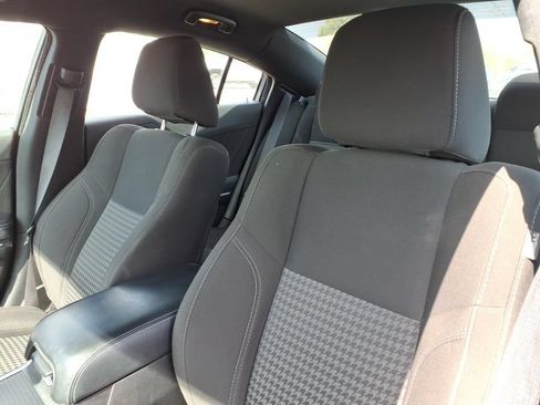 Used 2023 Dodge Charger SXT RWD image 12