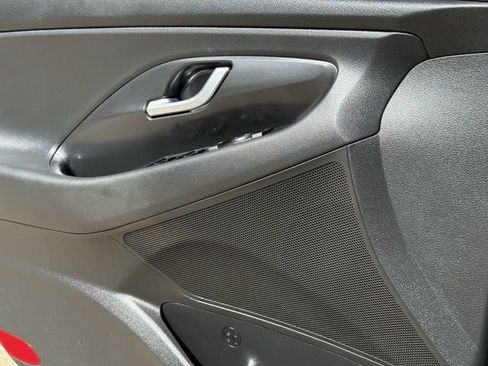 Used 2018 Hyundai Elantra GT FWD image 22