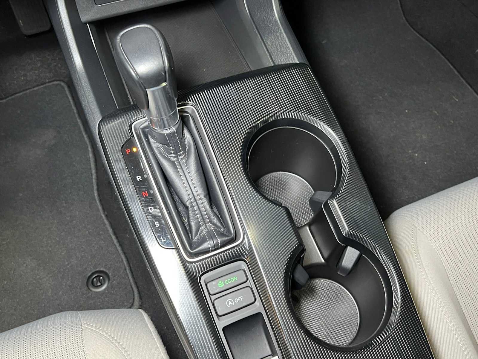 Used 2022 Honda Civic EX image 30