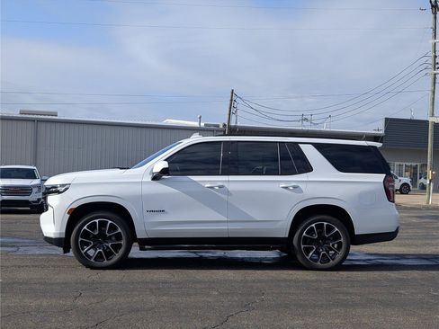 Used 2023 Chevrolet Tahoe RST RWD image 2