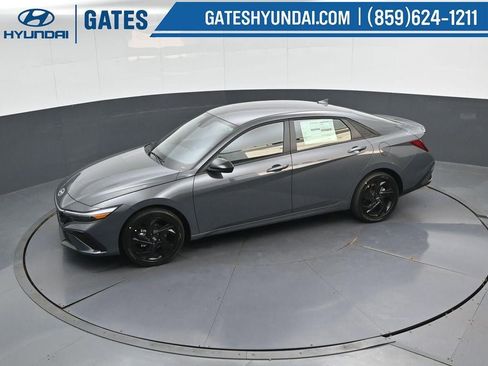 New 2026 Hyundai Elantra SEL Sport FWD image 44
