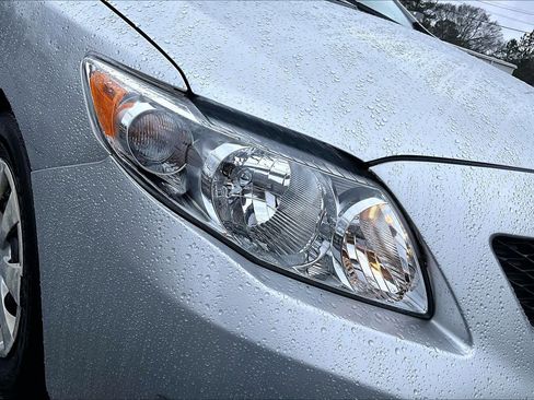 Used 2009 Toyota Corolla LE image 23