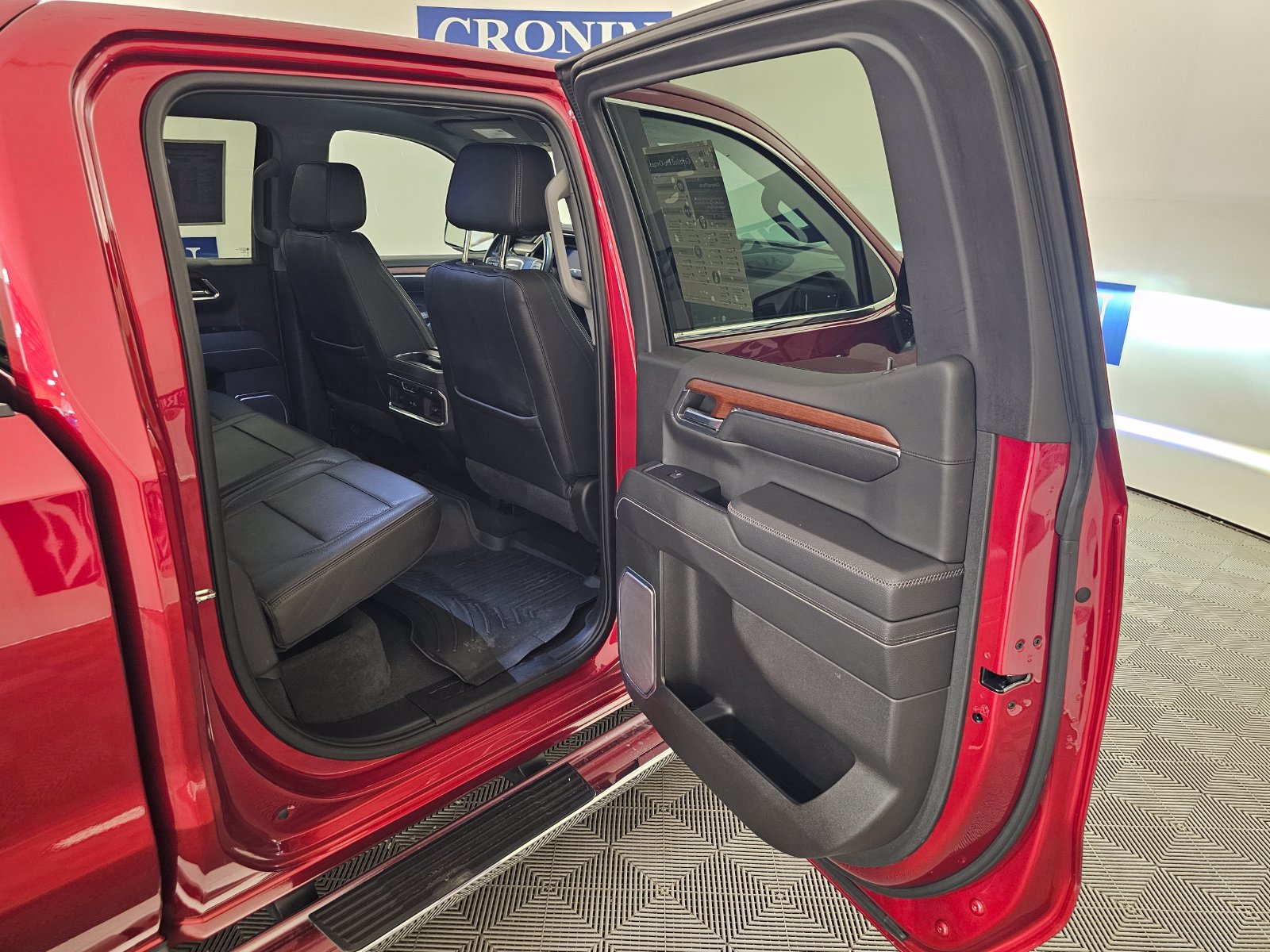 Used 2023 GMC Sierra 1500 Denali AWD/4WD image 24