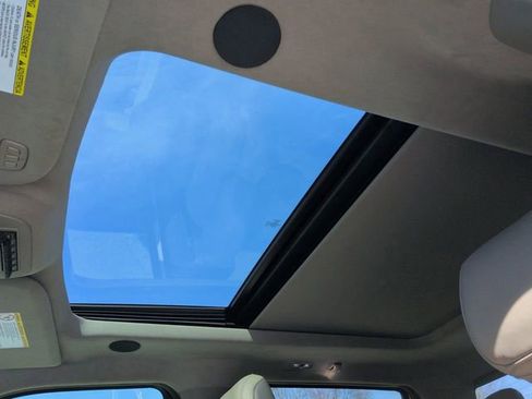 Certified 2025 Ford F250 Platinum w/ Platinum Plus Package image 22