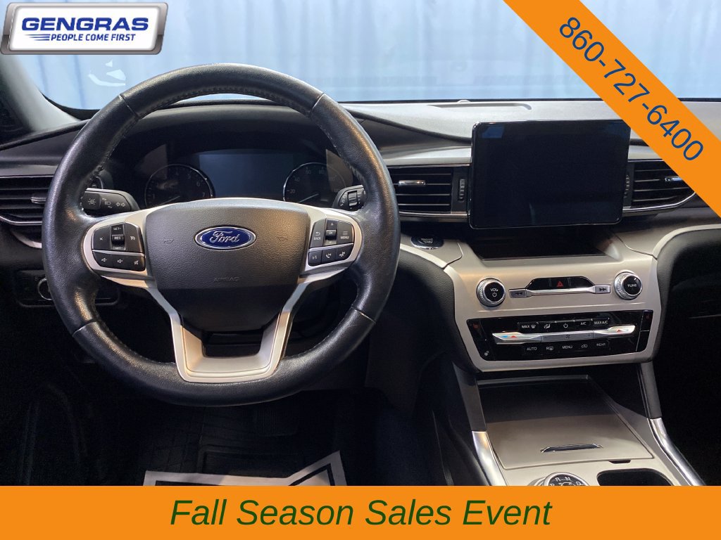 Used 2022 Ford Explorer XLT w/ Equipment Group 202A AWD/4WD image 34