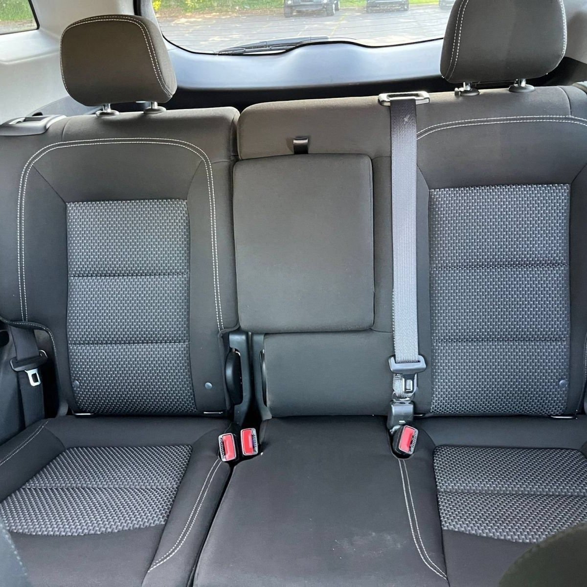 Used 2024 GMC Terrain SLE FWD image 34
