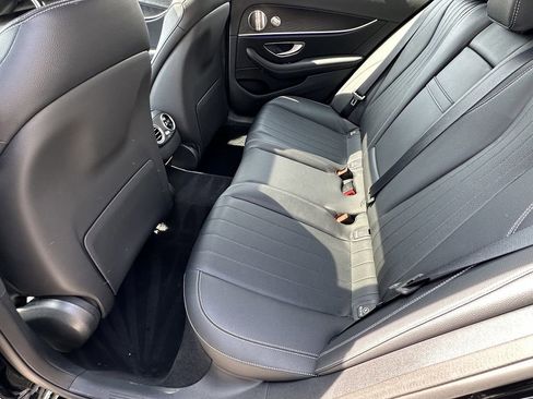 Certified 2022 Mercedes-Benz E 350 4MATIC Sedan image 23