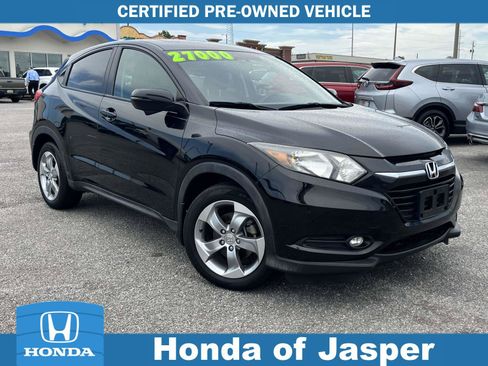 Used 2017 Honda HR-V EX image 1