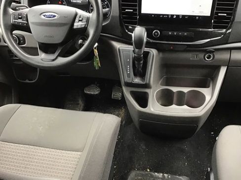 Used 2023 Ford Transit 350 XLT image 7