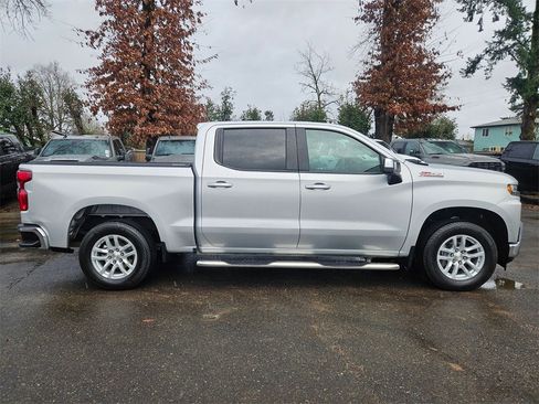 Used 2019 Chevrolet Silverado 1500 LT w/ All-Star Edition image 8