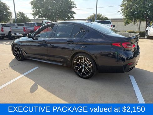 Used 2021 BMW M550i xDrive w/ Executive Package AWD/4WD image 3