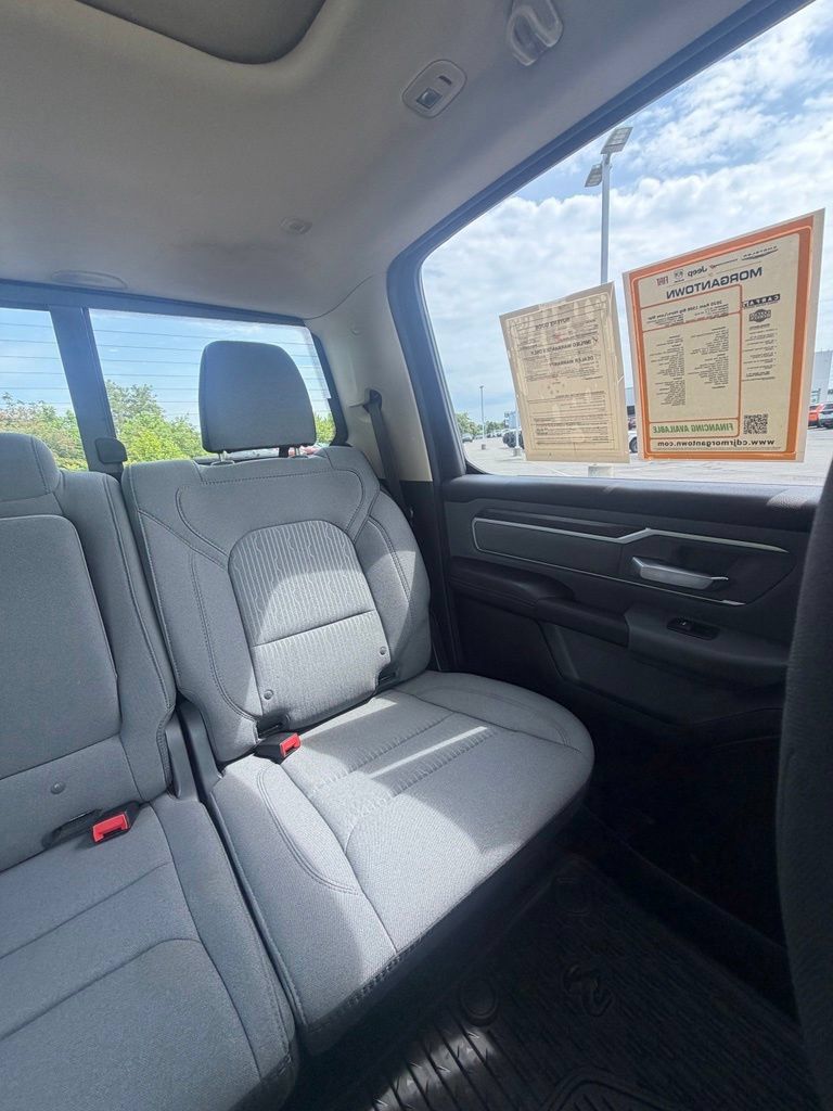 Used 2020 RAM 1500 Big Horn AWD/4WD image 19