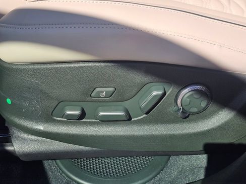 New 2026 Genesis GV80 3.5T e-SC AWD/4WD image 32