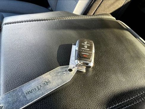 Used 2023 RAM 1500 Big Horn image 33
