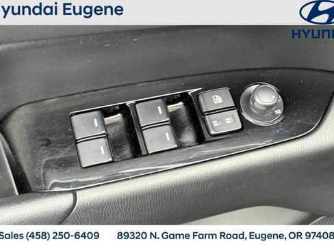 Used 2020 MAZDA CX-5 Touring image 14